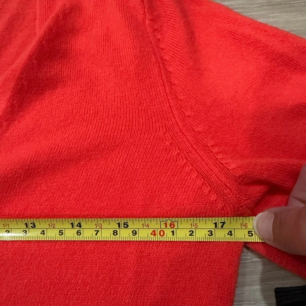 New York & Company Size M Vibrant Red V-Neck Sweater